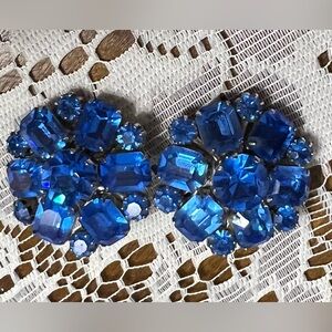 Mid Century Weiss Deep Blue Clip Earrings AS IS